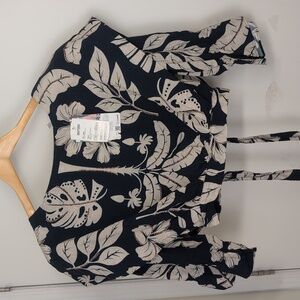 LEZ A LEZ TROPICAL CROP TOP SIZE SMALL